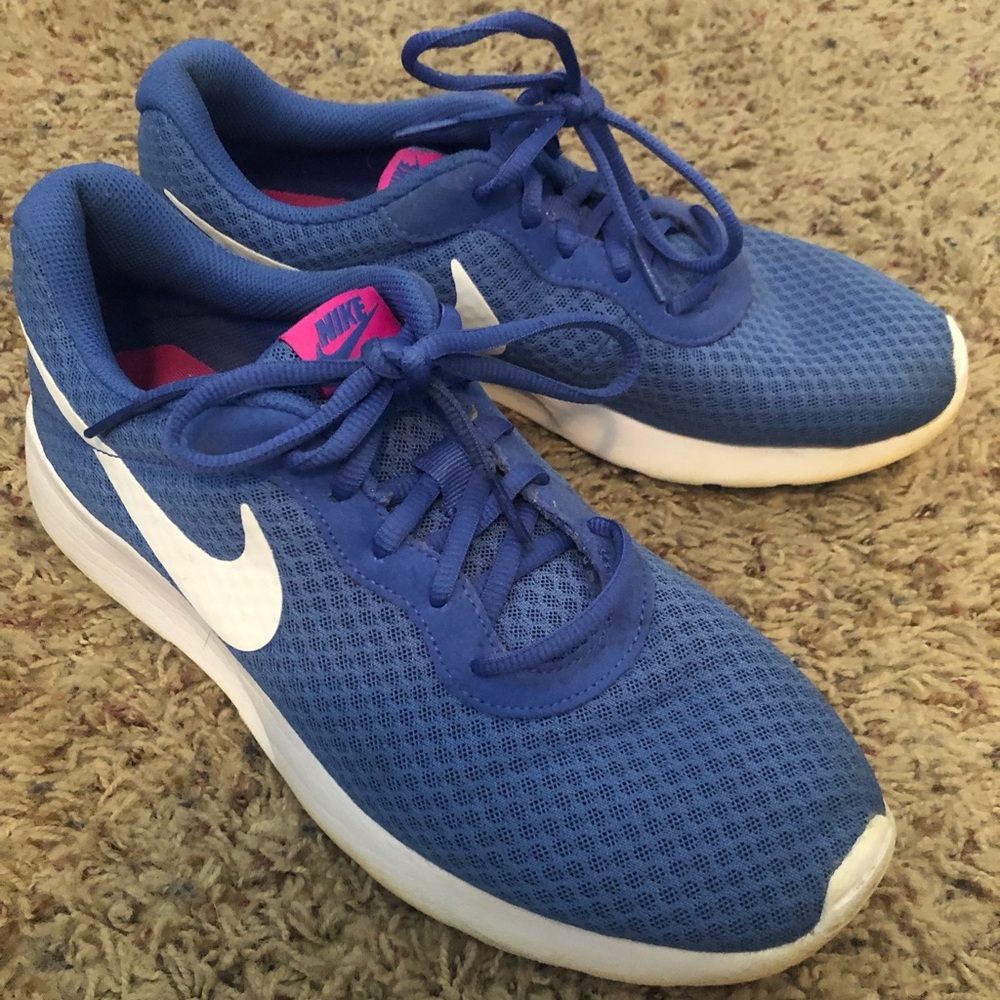 Nike Tanjun Sneaker Blue Size 10